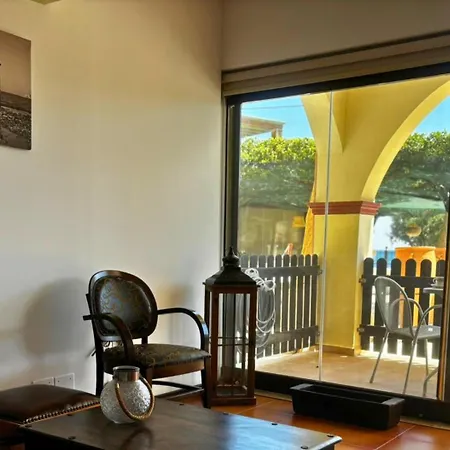 아파트 Palatino Seaside Retreat, *