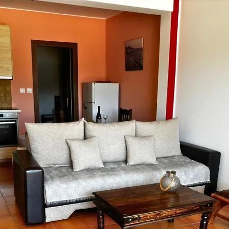 דירה Palatino Seaside Retreat, *